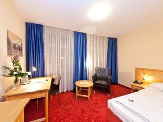 Novum Hotel Gates Berlin Charlottenburg photo 3